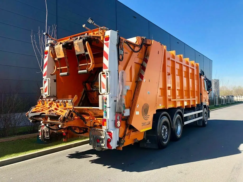 Мусоровоз Zoeller на шасси Mercedes-Benz Actros 2536, 2012 год - фото 9