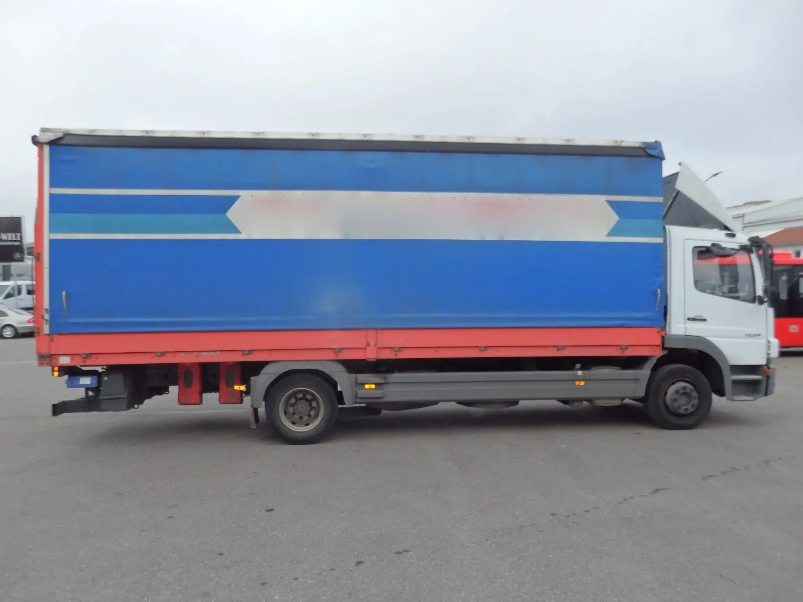 Mercedes Atego 1224 L, штора-борт 7.2м, гидролифт - фото 6