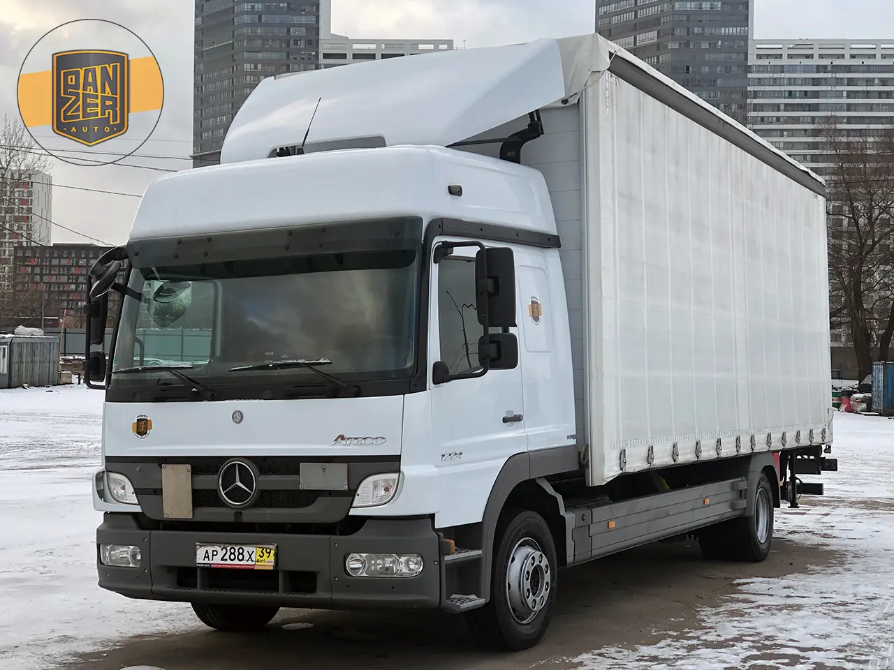 Mercedes Atego 1224L, 02/2013г, штора 50 м3, гидролифт, 2 спальника - фото