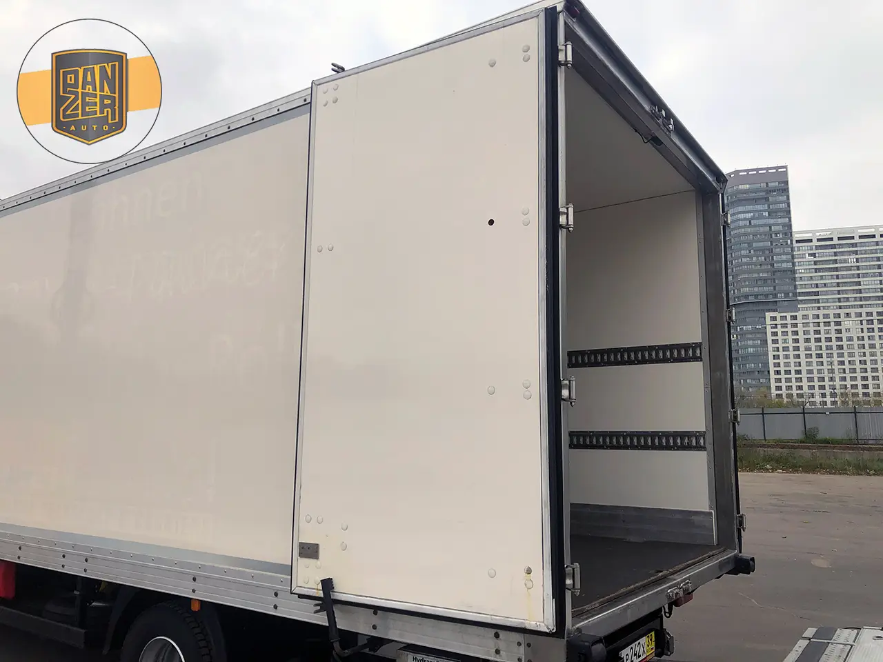 MAN TGL 12.250 BL, рефрижератор до 12тонн, спальник, ворота - фото 23