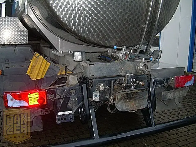 MAN TGS 26.360, молоковоз Jansky 15000л, компьютер DICO 700, счетчик, система промывки цистерны - фото 2