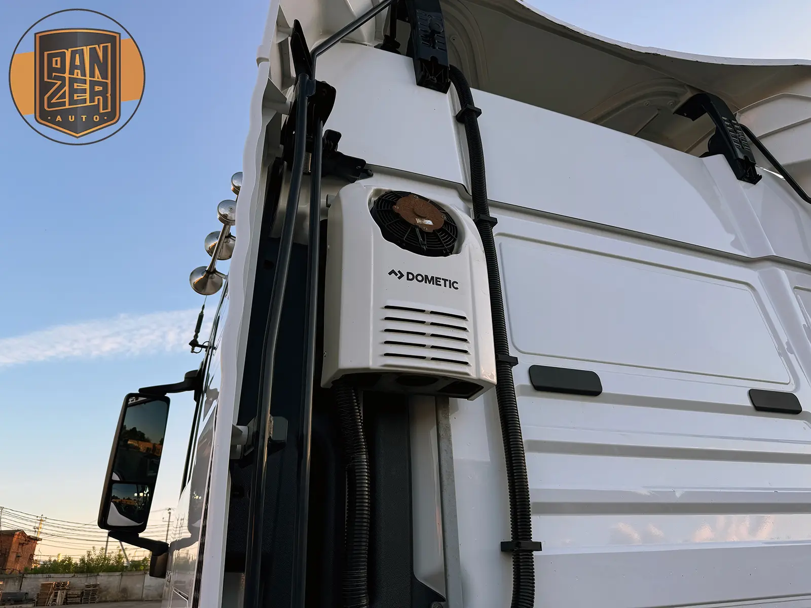 тягач man tgx 18.460, 2017 год, 2 спальника, ретардер 19