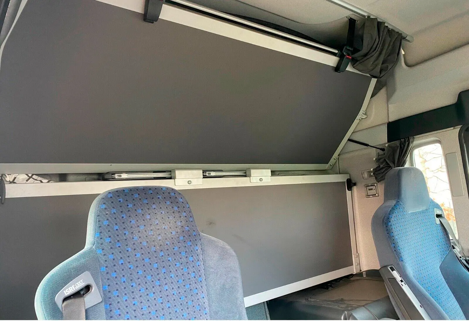 Автовоз на 3 авто MAN TGL 12.240 BL, спальная кабина, без пробега по РФ - фото 15