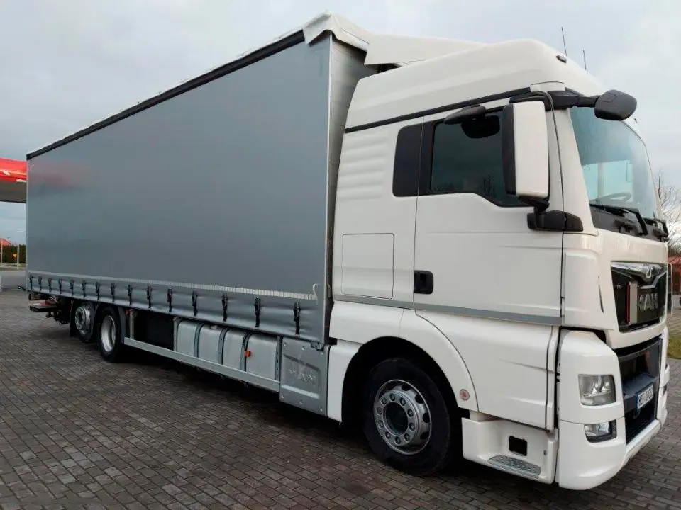 Кубовик MAN TGX 26.440, 6х2, 2015 год, штора 71 куб, 24 европалета, гидроборт, без пробега по РФ - фото 8