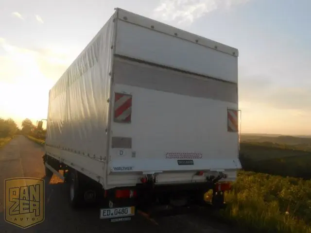 MAN TGL 12.250 BL, борт-тент 44м3, гидролифт, 3 места, 53тыс.км - фото