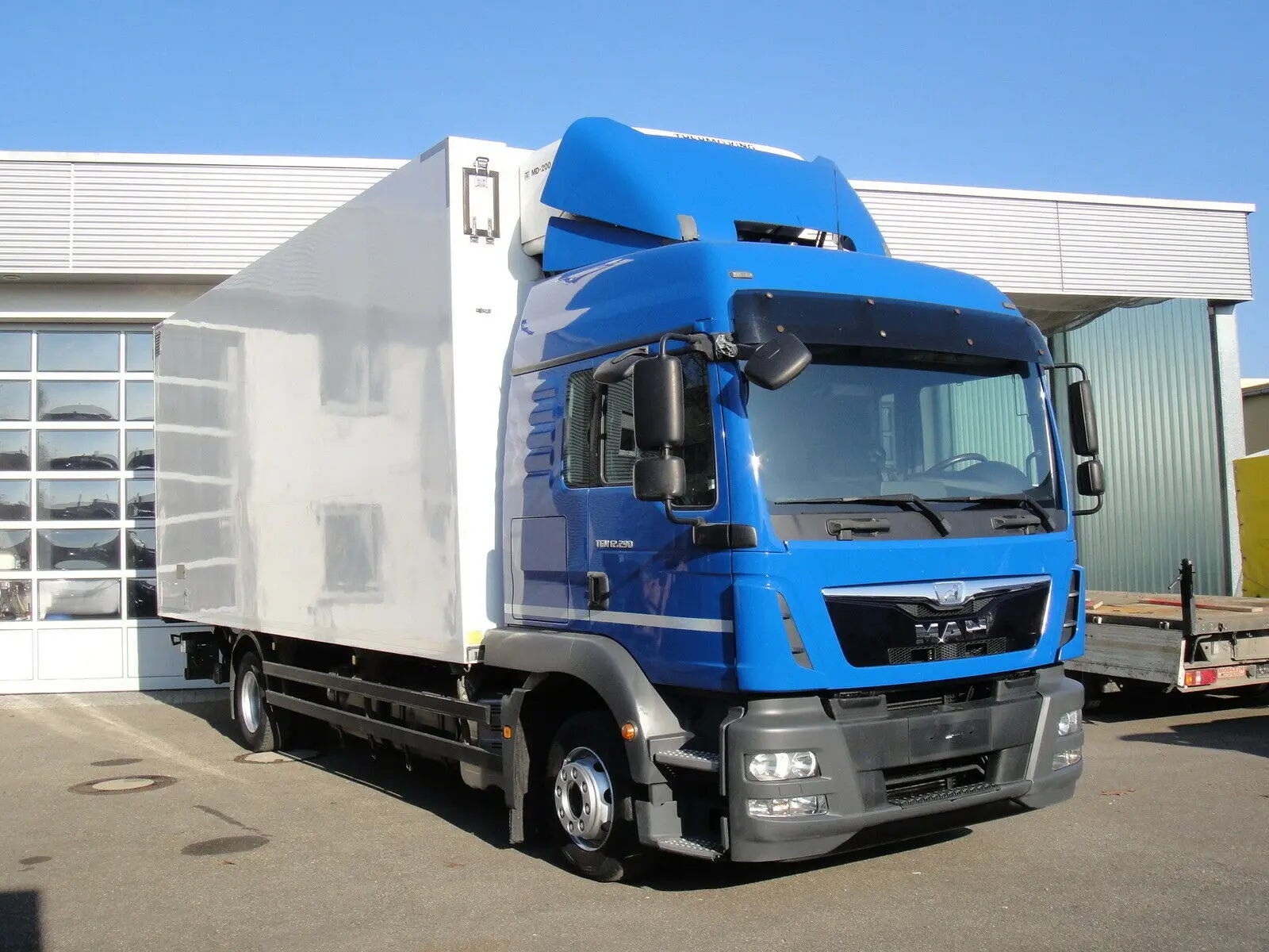 Рефрижератор MAN TGM 12.290 LL, 2014г, высокая кабина, гидролифт, без пробега по РФ - фото 7