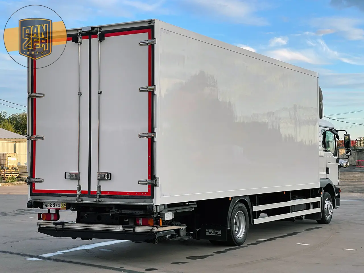 MAN TGM 12.250 BL, 2014г, рефрижератор битемпературный 51 м3, Евро-5, спальная кабина, гидролифт - фото