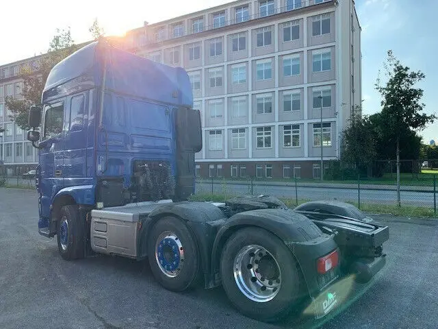 Тягач DAF XF 106 510, 6х2, кабина Супер Спейс, подъемная ось, механика, без пробега по РФ - фото-детальных