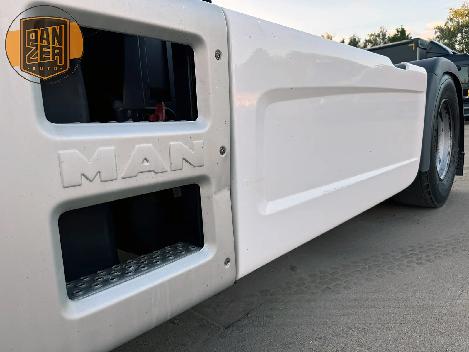 тягач man tgx 18.460, 2017 год, 2 спальника, ретардер 22