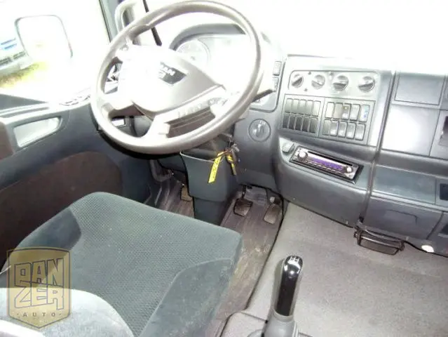 MAN TGL 12.250 L, штора 54 м3, кузов 7.2м, гидролифт, 2 спальника, автономка, кондиционер - фото 8