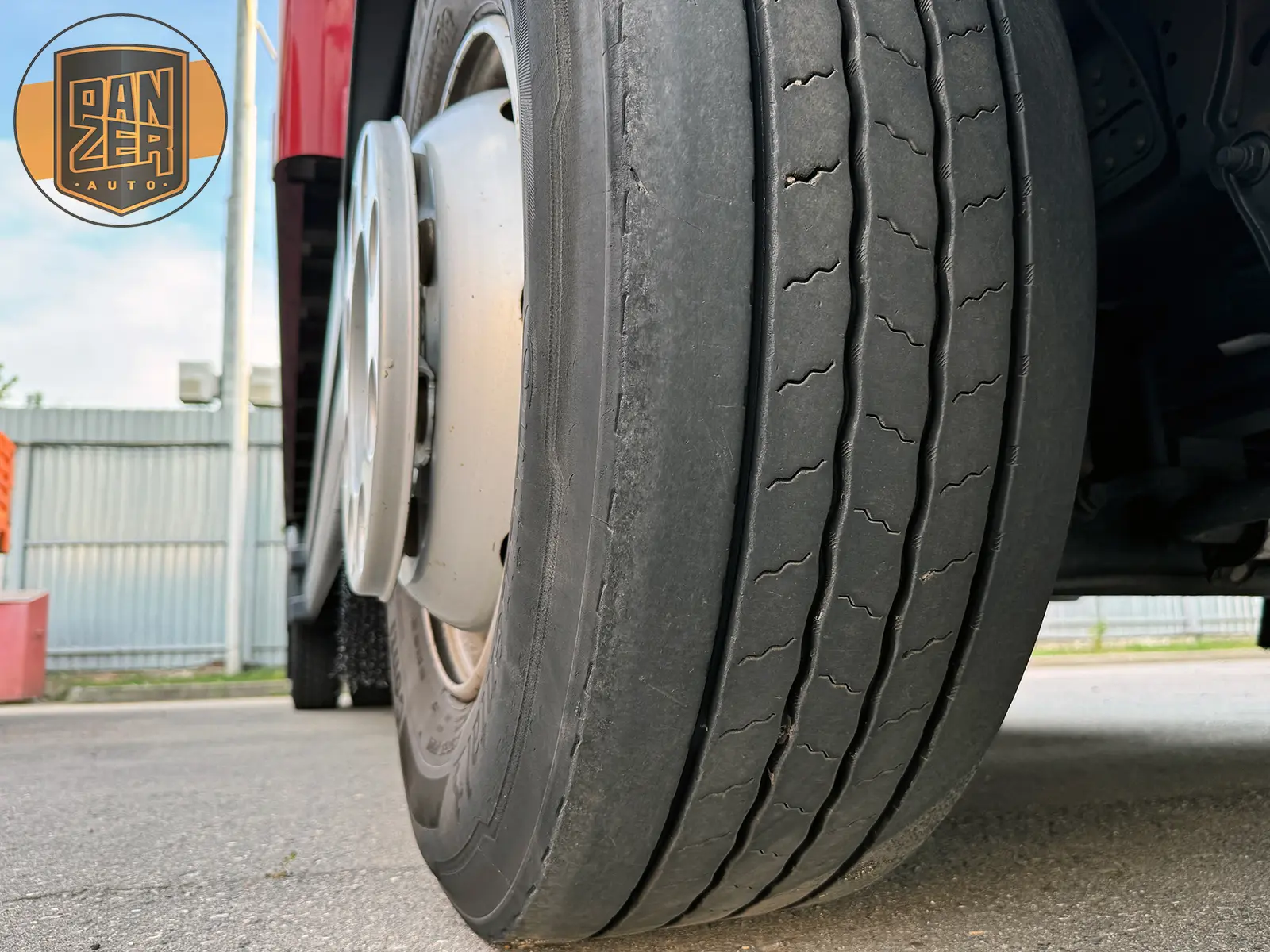 mercedes-benz atego 1230, 2019 год, фургон 18 палет с воротами 10