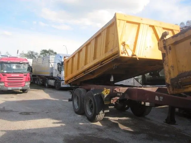 Fliegl, прицеп - самосвал 10м3, 2003г, г/п 15т, верхний зацеп, оси тандем, R22.5, из Германии - фото