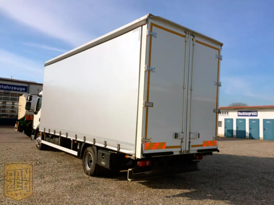DAF LF 45.210, 2013 год, шторный 40м3, ворота. Без пробега по РФ! - фото