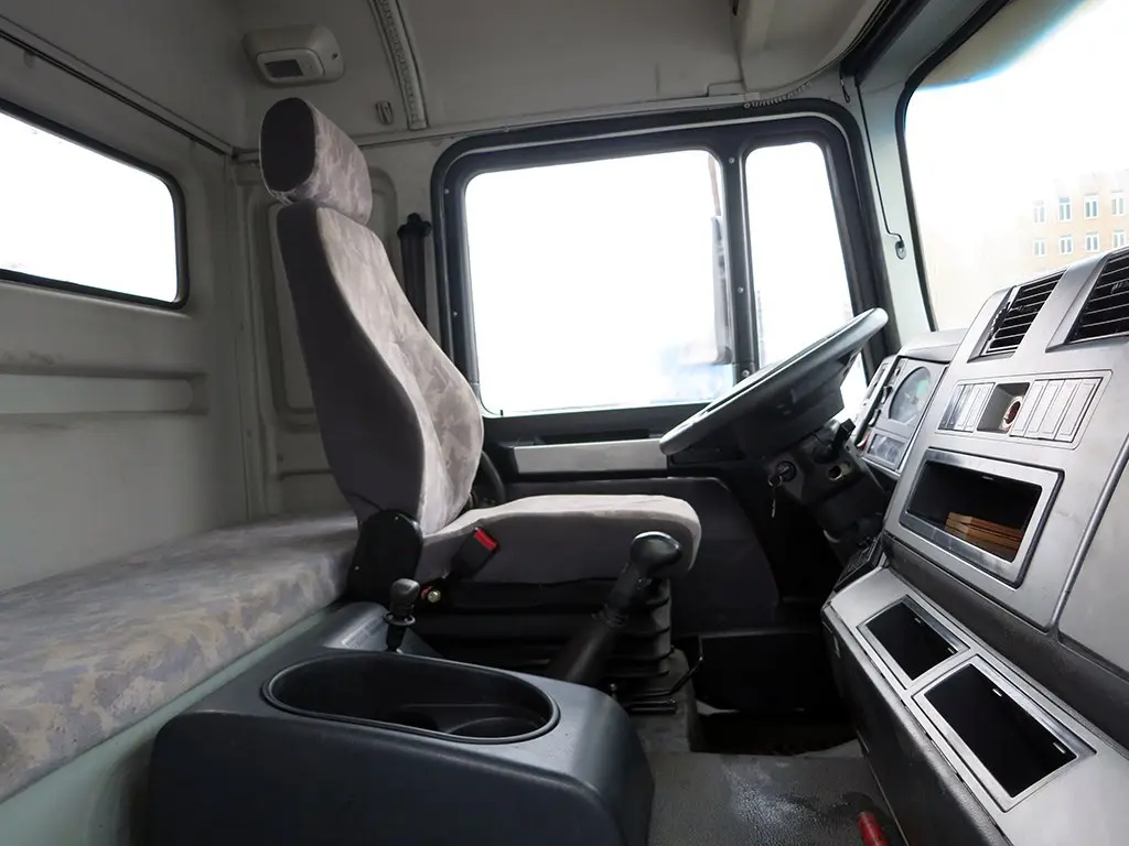 Самосвал Shacman SX3315, 2012 г, 8х4, 27 м3, г/п 31 тонна - фото 7