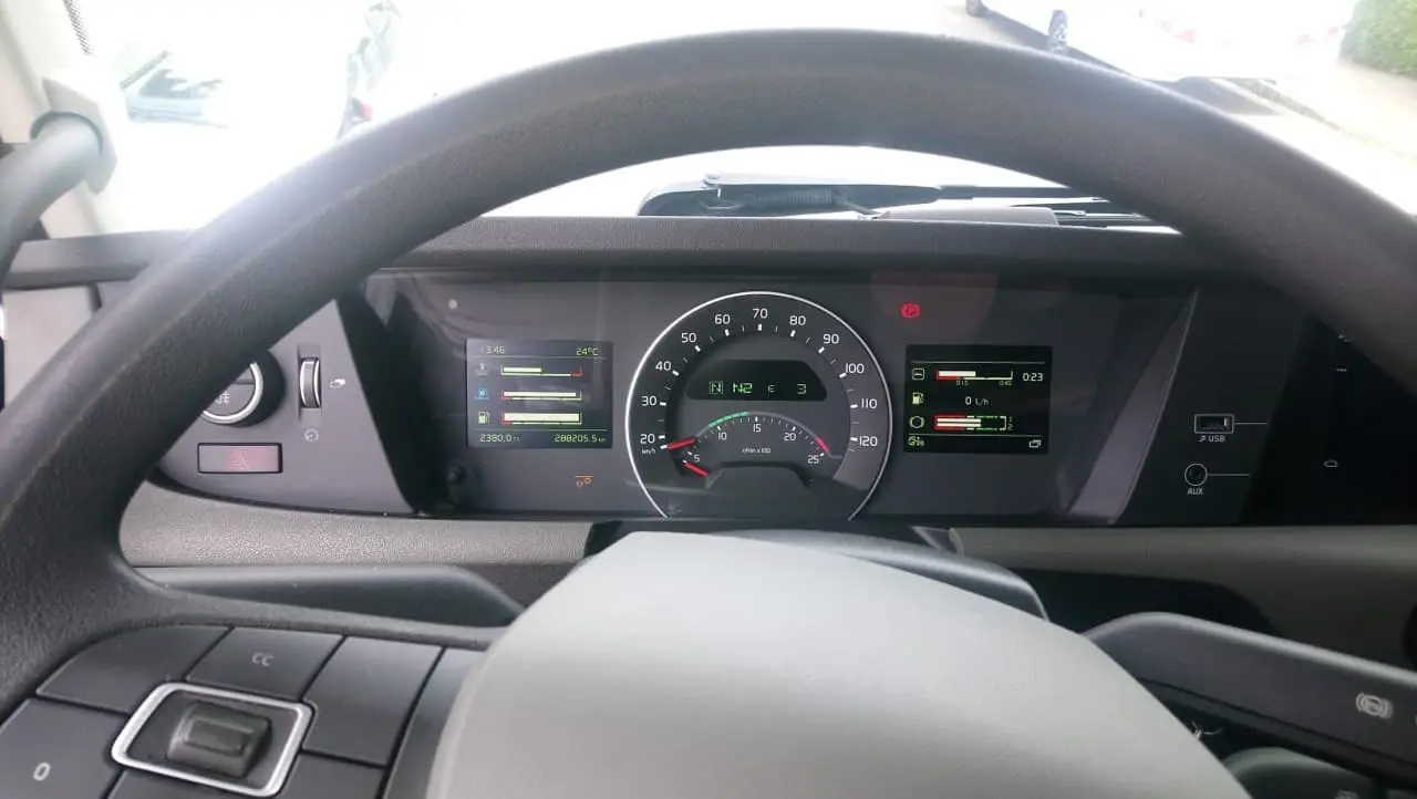 Volvo FH 500, БДФ контейнеровоз из Германии, 2019 г, г/п 17т - фото 4