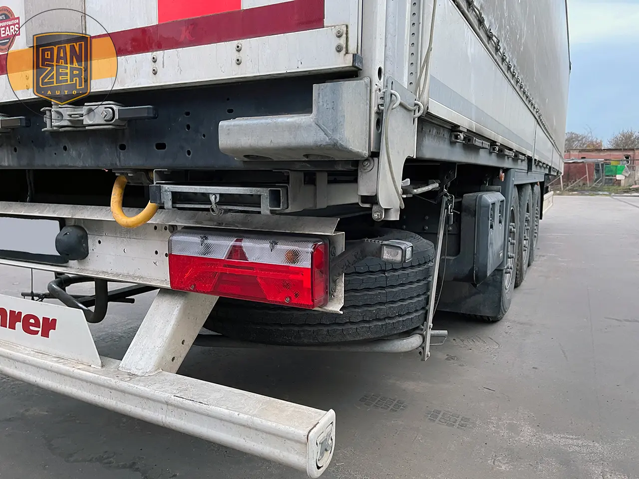 Kassbohrer XS, полуприцеп штора-борт 91м3, 2018 год, подъемная ось, состояние нового - фото 9