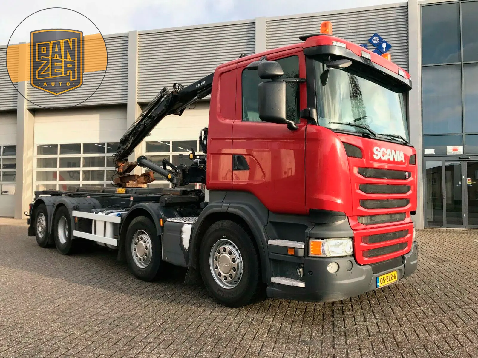 Мультилифт ломовоз Scania R 410, 8х2, 2014 год, манипулятор Hiab - фото