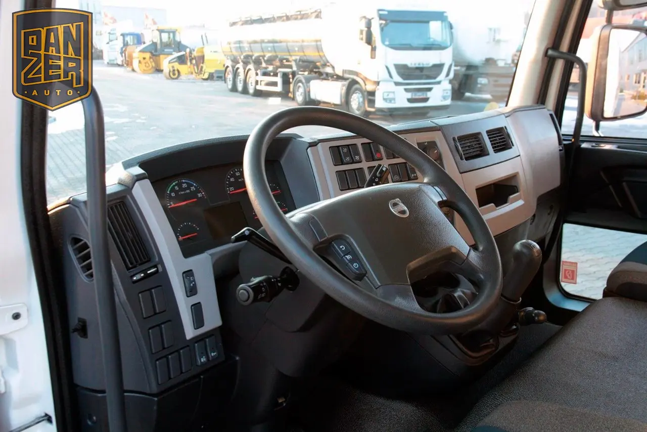 Volvo FL 260, 2014г, тент 44м3, 18 европалет, г/п до 7т, гидролифт - фото 4