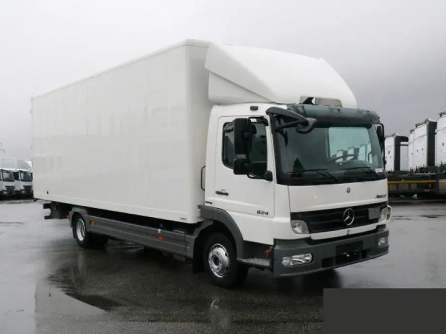 Фургон Mercedes Atego 824, длина 7.2м, ворота, без пробега по РФ - фото 6