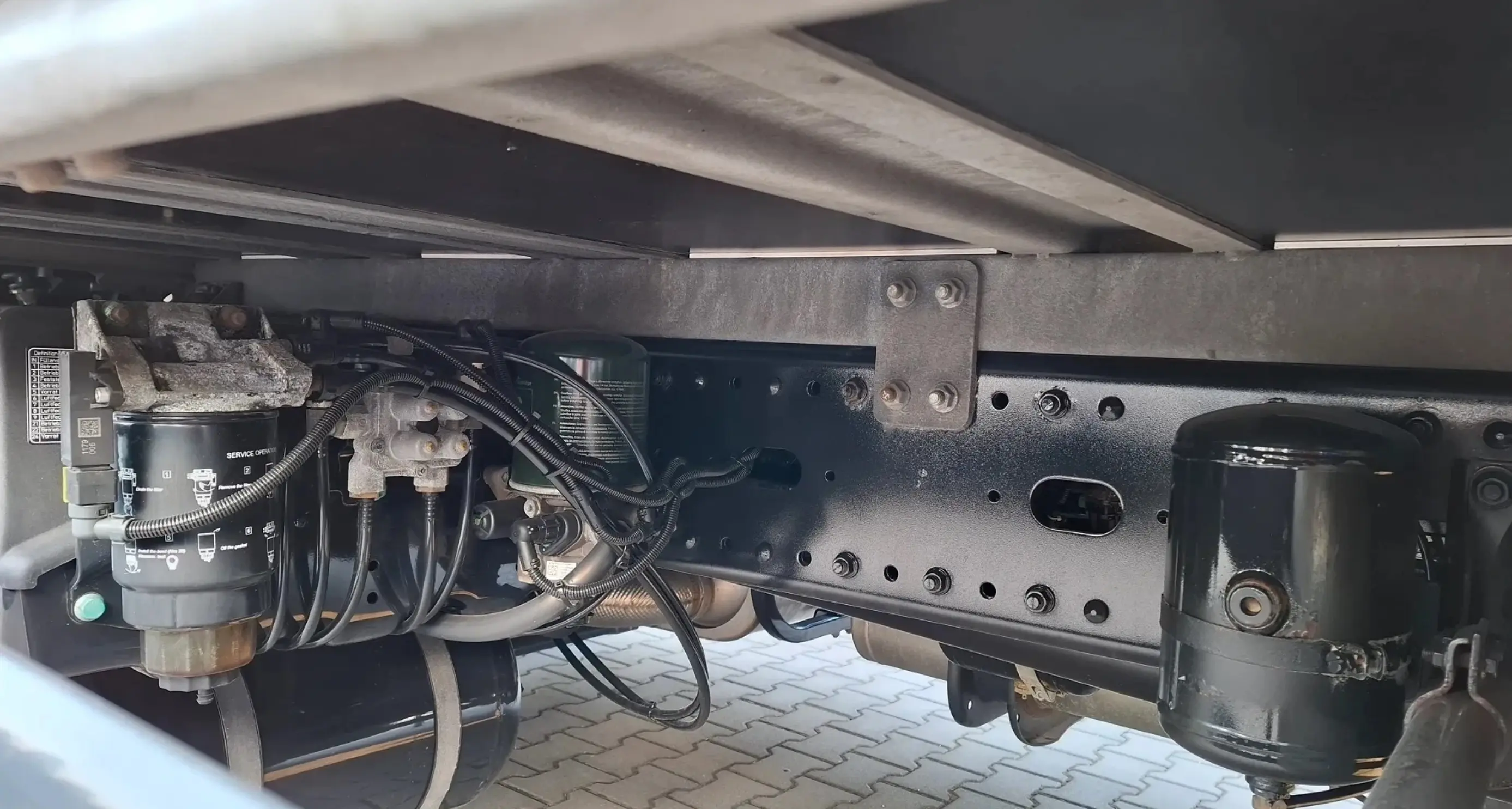man tgx 18.360, 2019 года, штора 20 палет, ворота и гидроборт 18