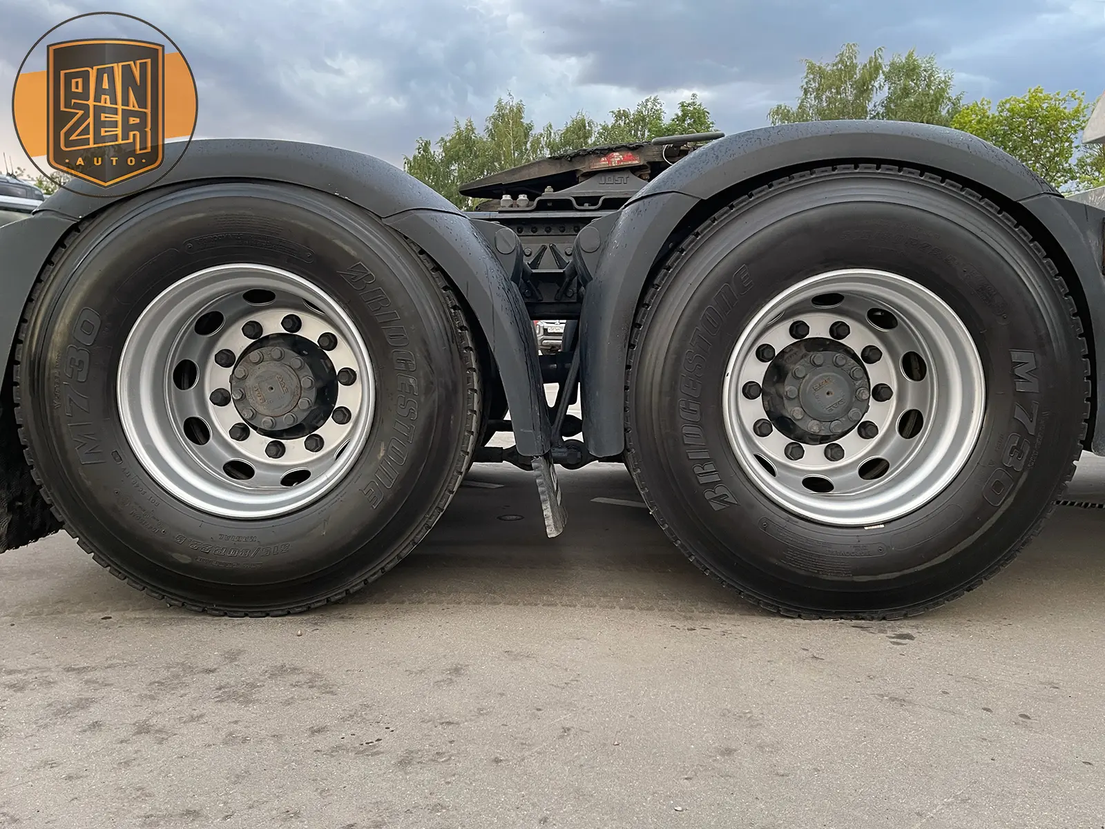 DAF XF530 6x4 тягач-тяжеловоз, сцепной вес 80 тонн - фото-детальных 13