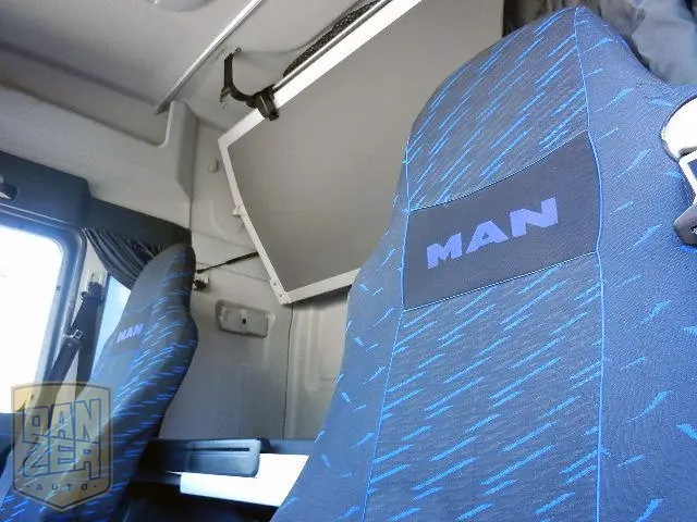 MAN TGL 8.220, штора 57м3, кузов 7.7м, ворота, 2 спальника - фото 2