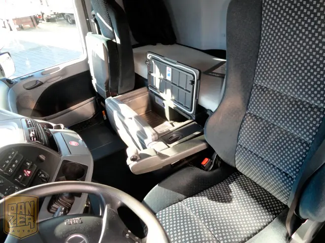 Шасси Mercedes Actros 2544 MegaSpace, 2010г, максимальная комплектация, для BDF кузовов на 7150 и 7450 - фото 4