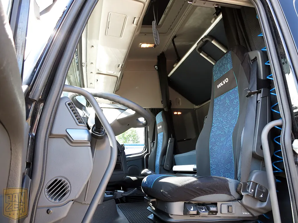 Автопоезд 120 кубов Volvo FH 13.460. 2014 год, из Германии. - фото 3
