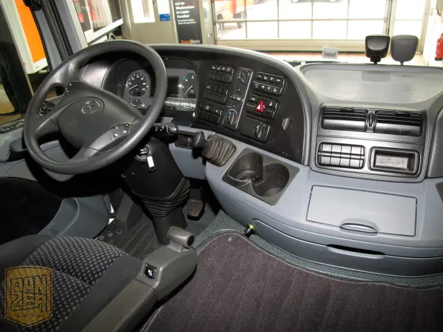 Mercedes-Benz Actros 2541, шасси для сменных кузовов BDF, 2010 г - фото 3