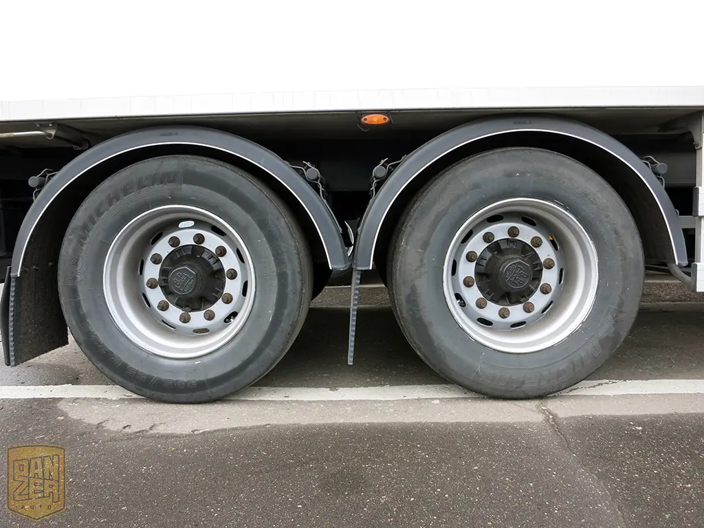 Chereau прицеп рефрижератор трехосный, г/п 21500кг, 2011 г - фото 5