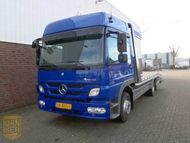 Mercedes-Benz Atego 1229L, автовоз, аппарели, лебедка, спальник, г/п 8т, состояние нового - фото