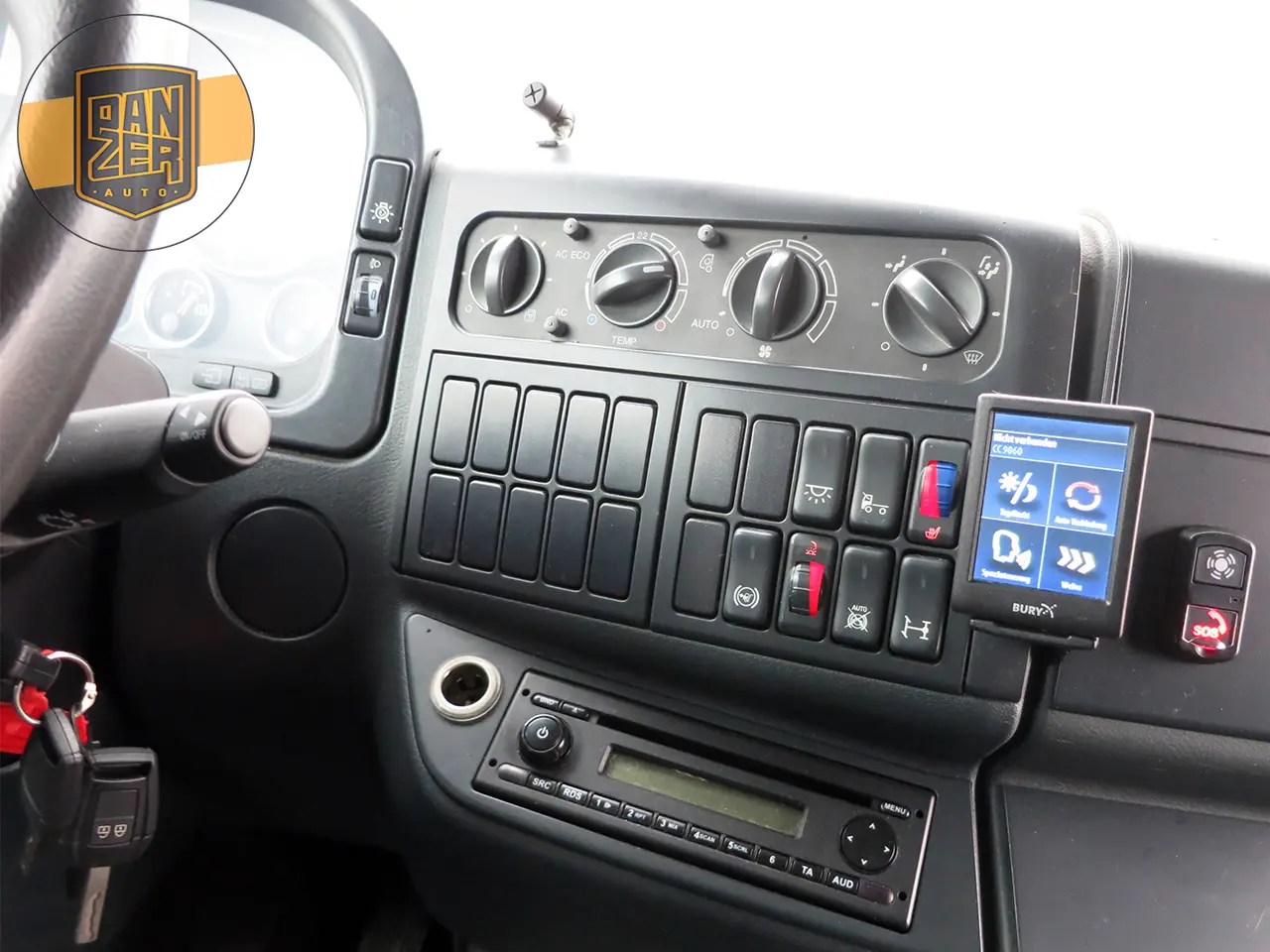 MAN TGL 8.250, фургон 43 м3, ворота, макс.комплектация - фото 16
