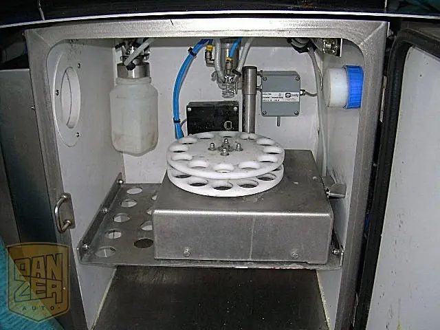 MAN TGS 26.360, молоковоз Jansky 15000л, компьютер DICO 700, счетчик, система промывки цистерны - фото 7