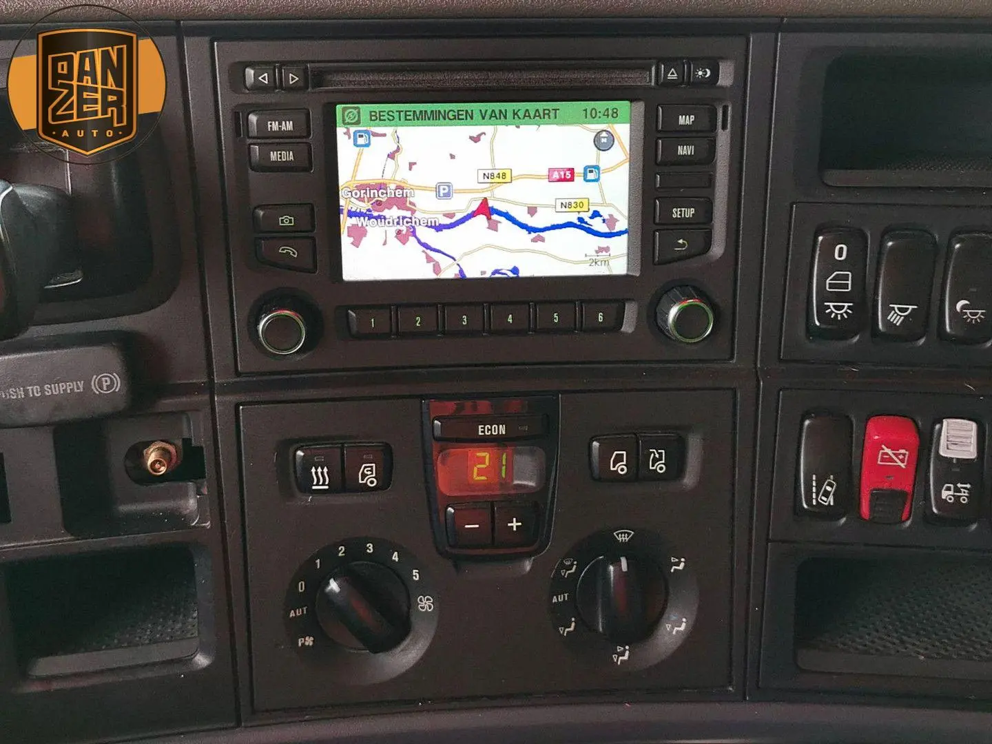 Scania R580 6x2 тягач - фото-детальных 11
