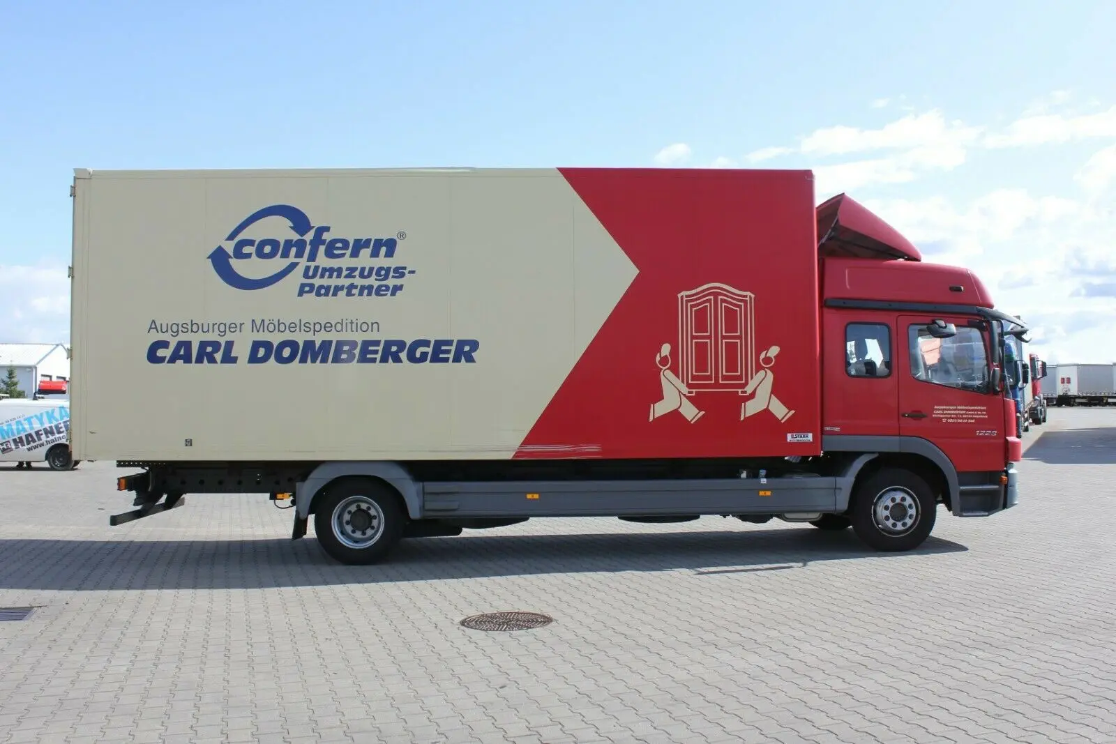 Mercedes Atego 1229, Евро-5, пробег 165 тыс.км!, фургон 48 м3, ворота, без пробега по РФ - фото