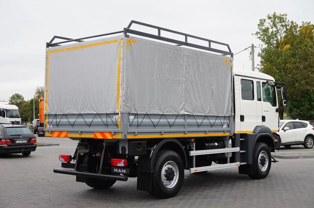 Новый MAN TGM 15.250, полноприводный грузовик со сдвоенной кабиной - фото