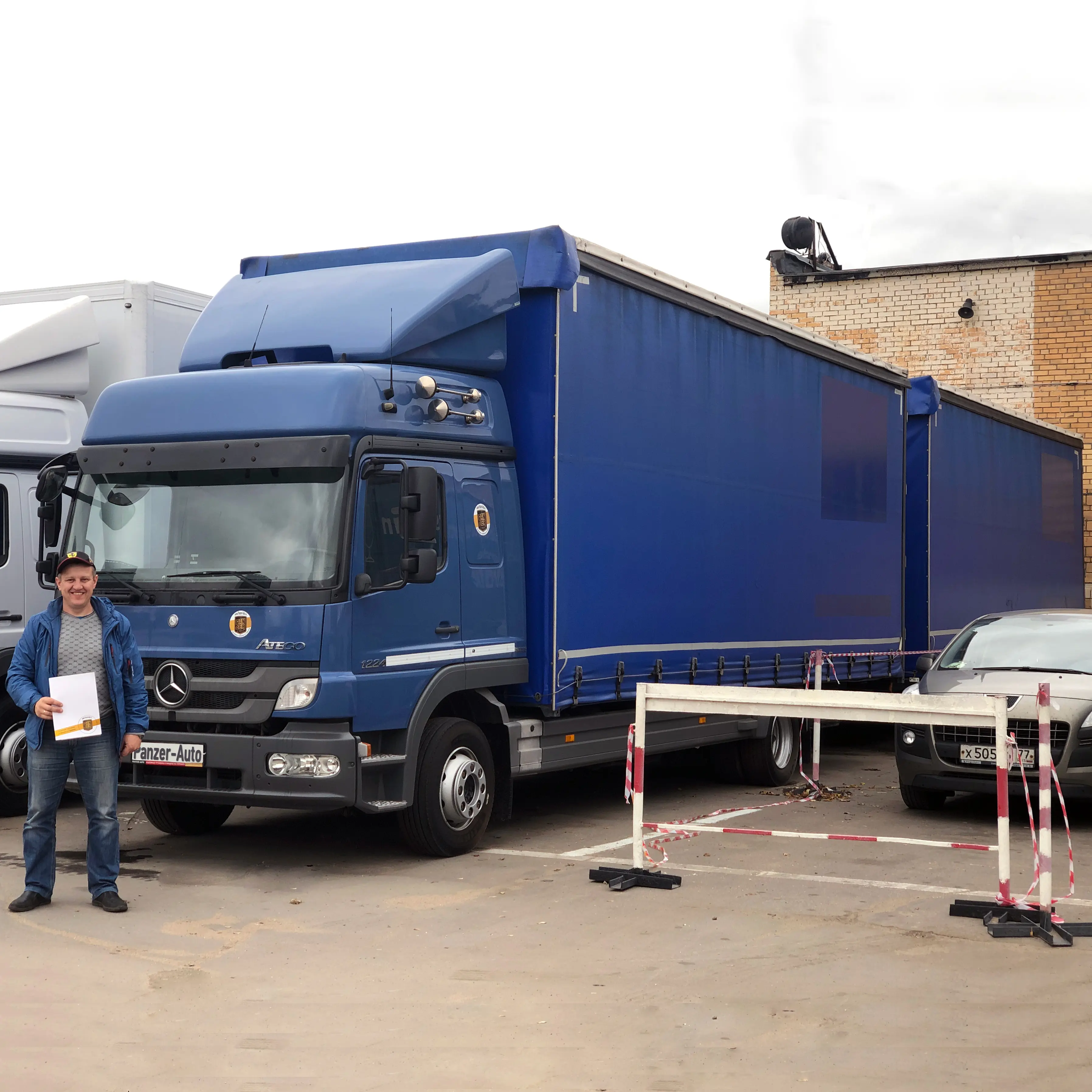 Фотография покупателя Mercedes Atego 1224 автопоезд, г. Смоленск - регион отгрузки