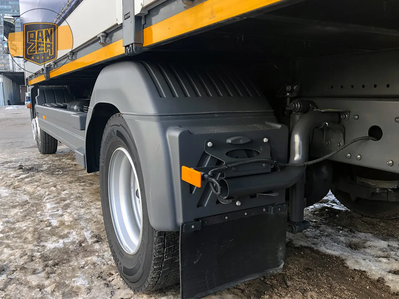 Mercedes Atego 1218L, 2017 г, шторно-бортовой 45 м3, гидролифт - фото 11