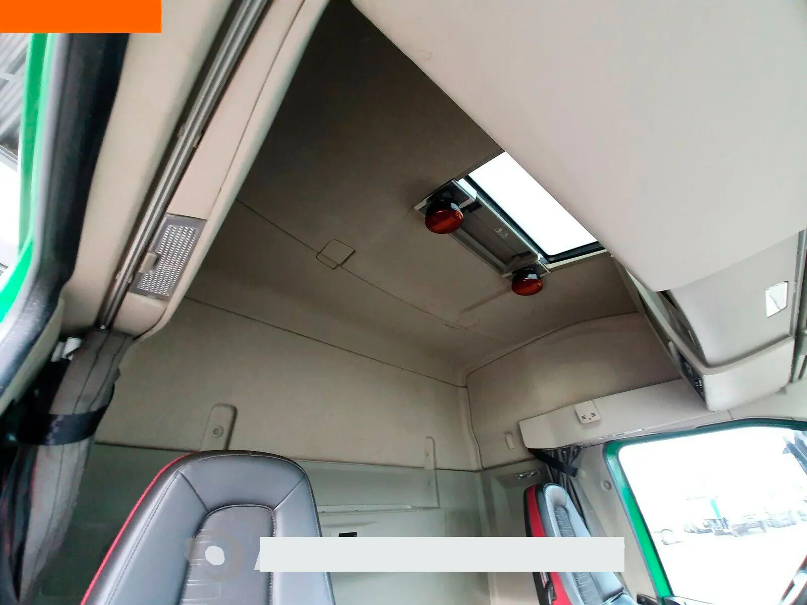 Тягач Volvo FH460, 6х2, 2015 год, подъемная ось, без пробега по РФ - фото-детальных 11