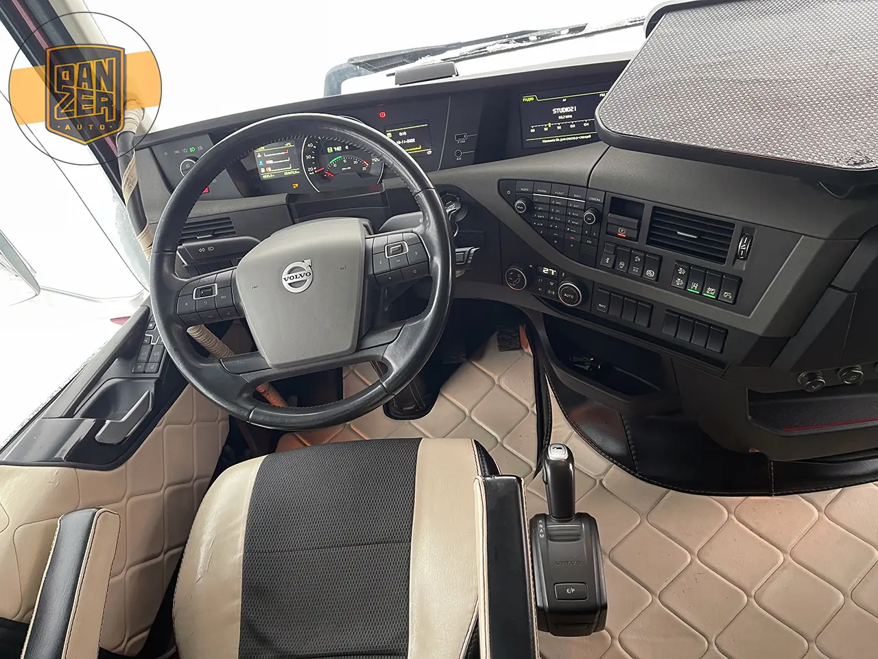 Контейнеровоз Volvo FH460, XXL кабина, 2019 год, топ комплектация - фото 4