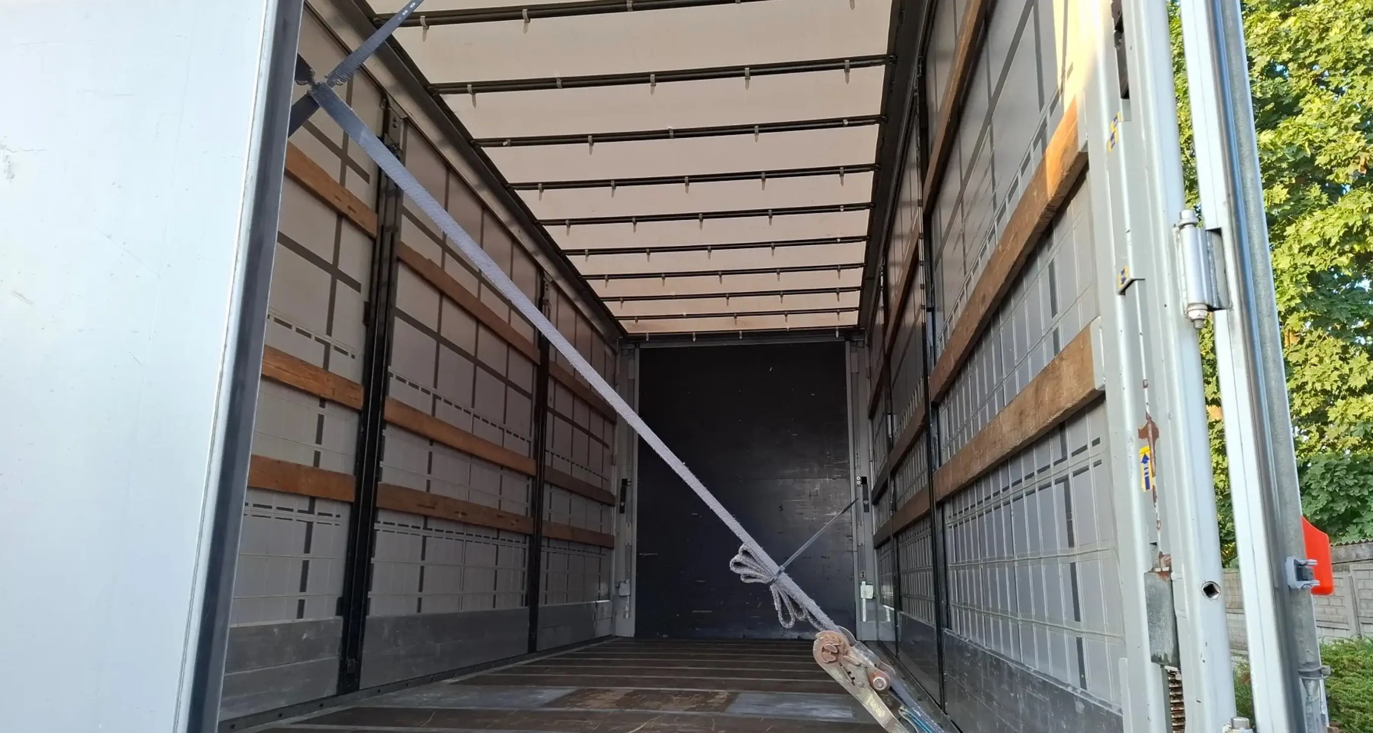 man tgx 18.360, 2019 года, штора 20 палет, ворота и гидроборт 2