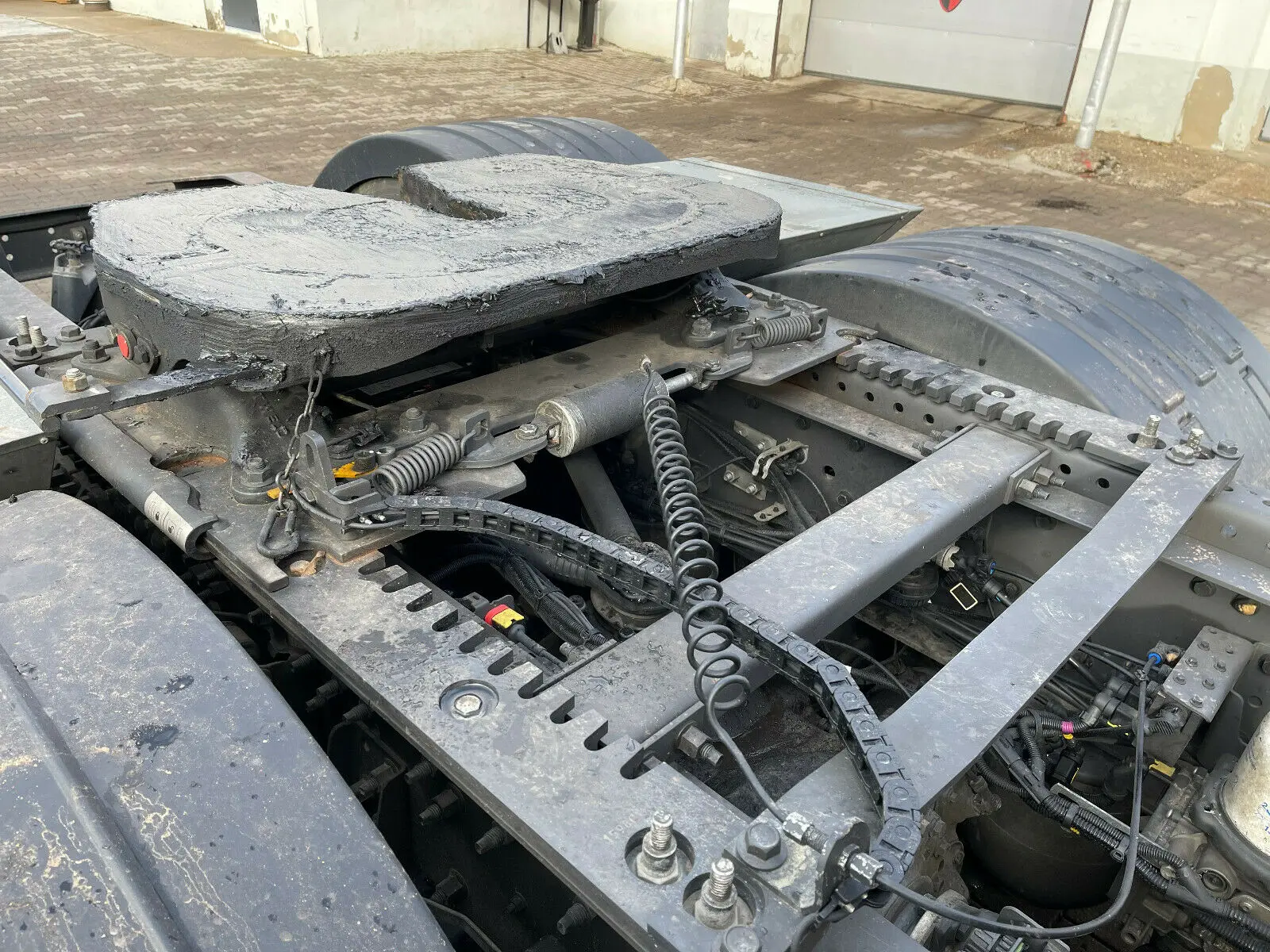 Тягач Volvo FH540, 6х4 с подъемной осью, 07/2019 год, пневмоподвеска, ретардер, из Германии - фото-детальных 6
