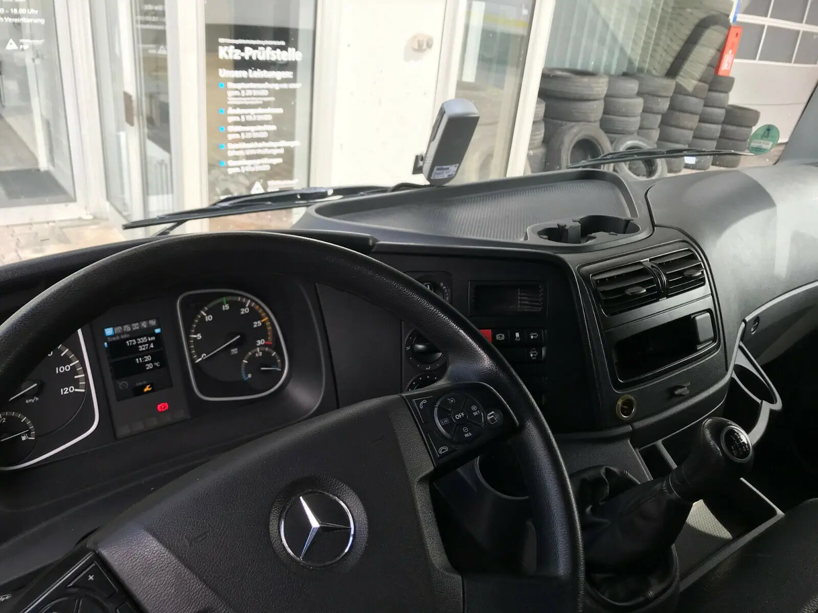 Mercedes Atego 1224 L NEW, 2014 год, штора 48 м3, гидролифт, пробег 173 тыс.км - фото 8