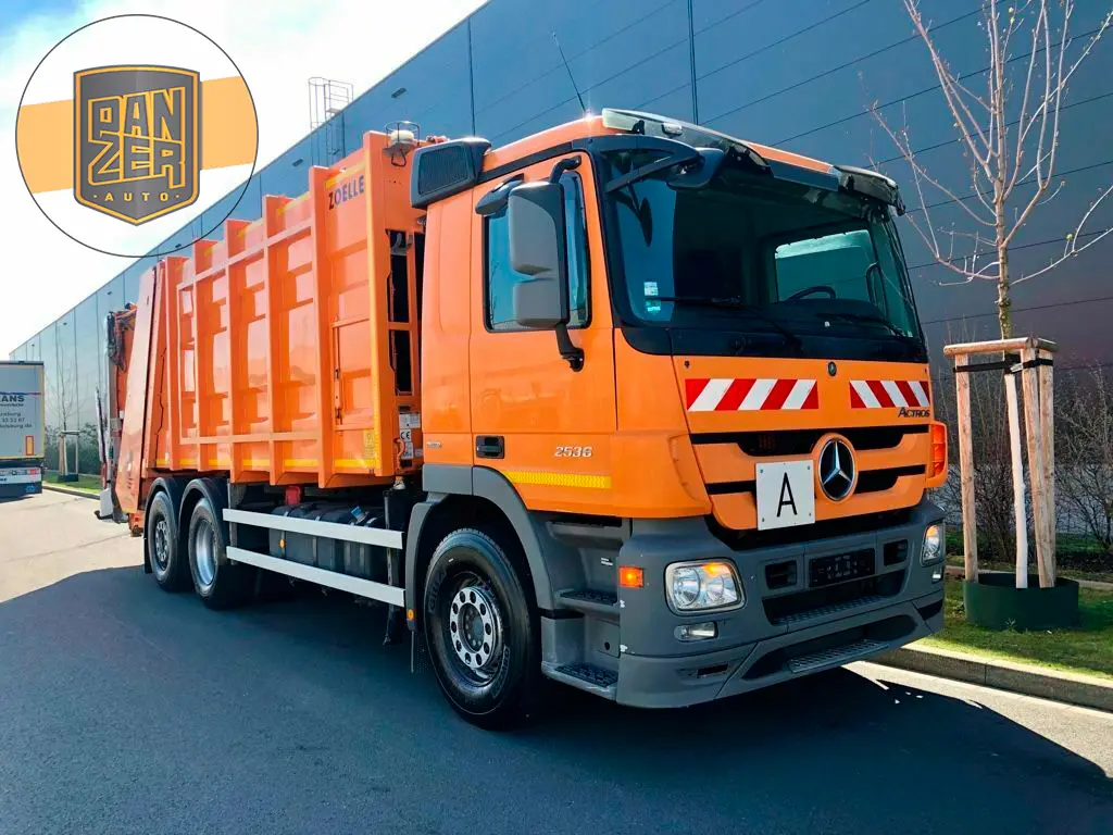 Мусоровоз Zoeller на шасси Mercedes-Benz Actros 2536, 2012 год - фото
