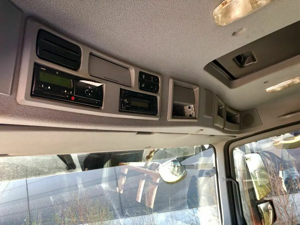 Мусоровоз Zoeller на шасси Mercedes-Benz Actros 2536, 2012 год - фото 13