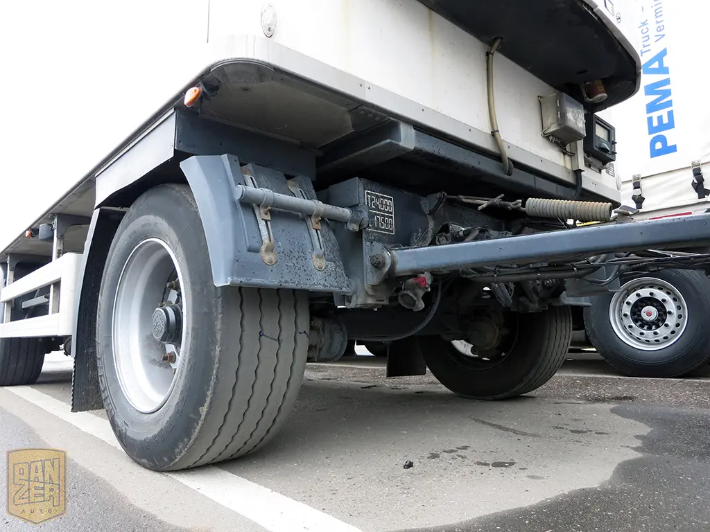 Chereau прицеп рефрижератор трехосный, г/п 21500кг, 2011 г - фото 4