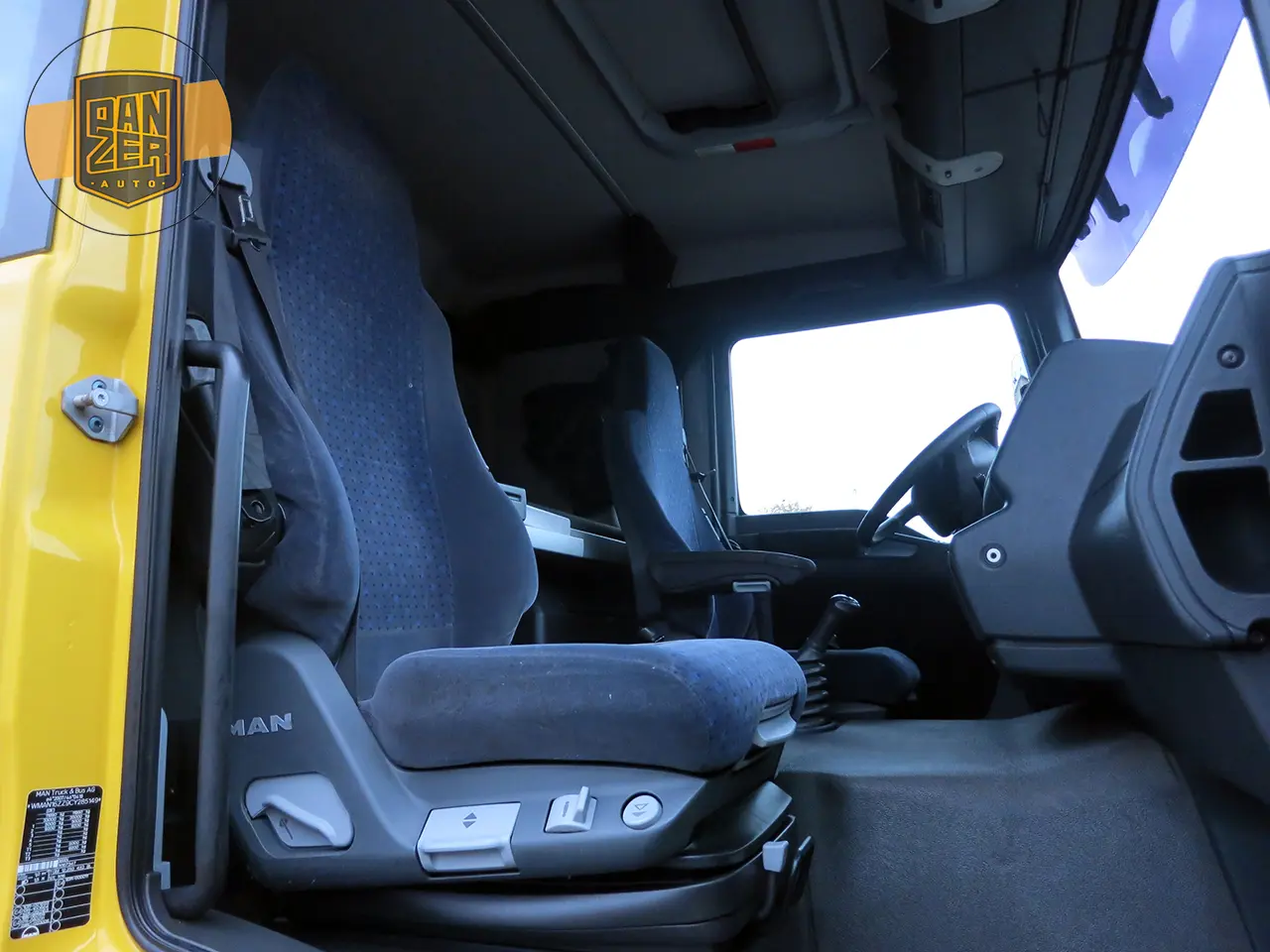 MAN TGM 12.250, 12/2012 год, фургон 46 кубов с гидролифтом - фото 14