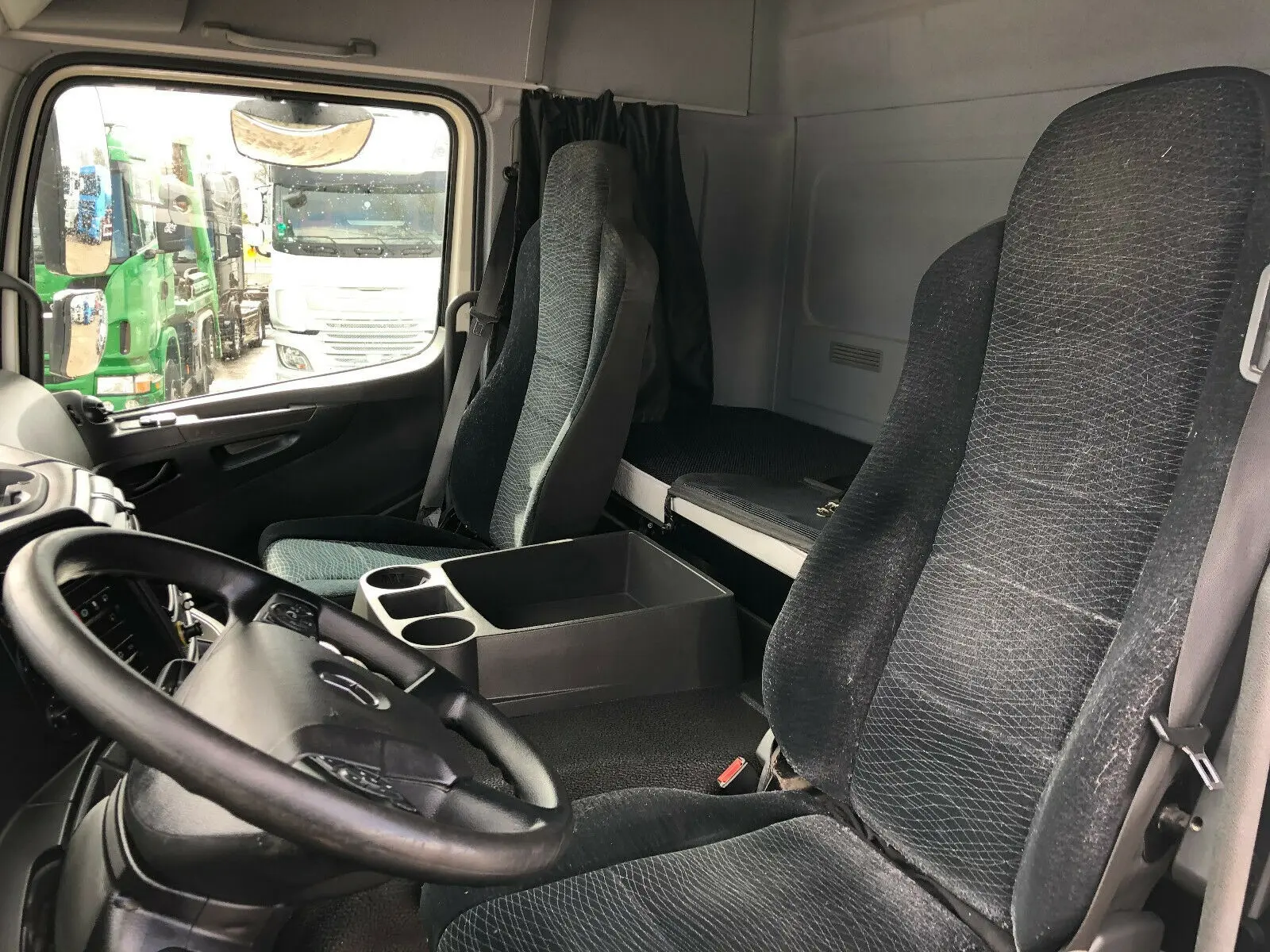Mercedes Atego 1224 L, 2014 год, фургон 44 м3, гидролифт, высокая кабина - фото 3