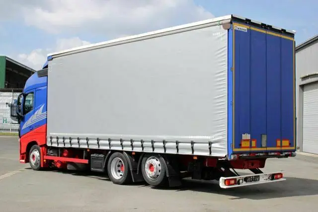 Пятнадцатитонник Volvo FH 460, 6х2, 2016 год, штора 55 кубов, 19 европалет, без пробега по РФ - фото