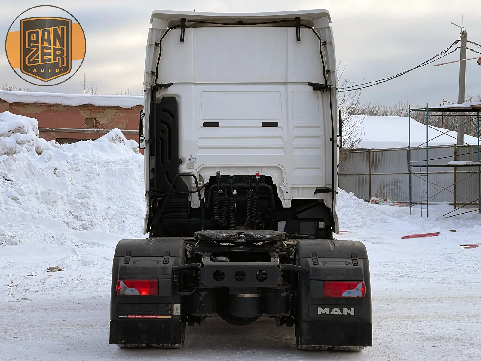 MAN TGX 18.480 тягач 4х2, XXL кабина, 2 бака - фото-детальных 2